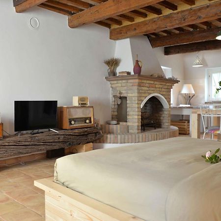 Appartement Castello Di Granarola Relais - Adults Friendly - à Gradara Extérieur photo