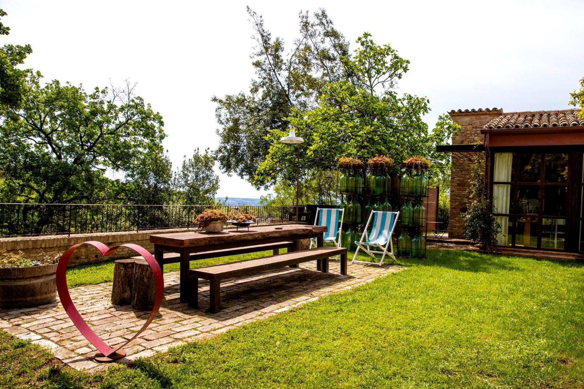 Appartement Castello Di Granarola Relais - Adults Friendly - à Gradara Extérieur photo